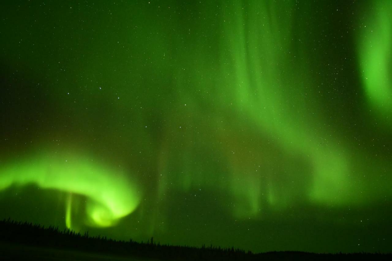 Aurora Guest House イエローナイフ エクステリア 写真