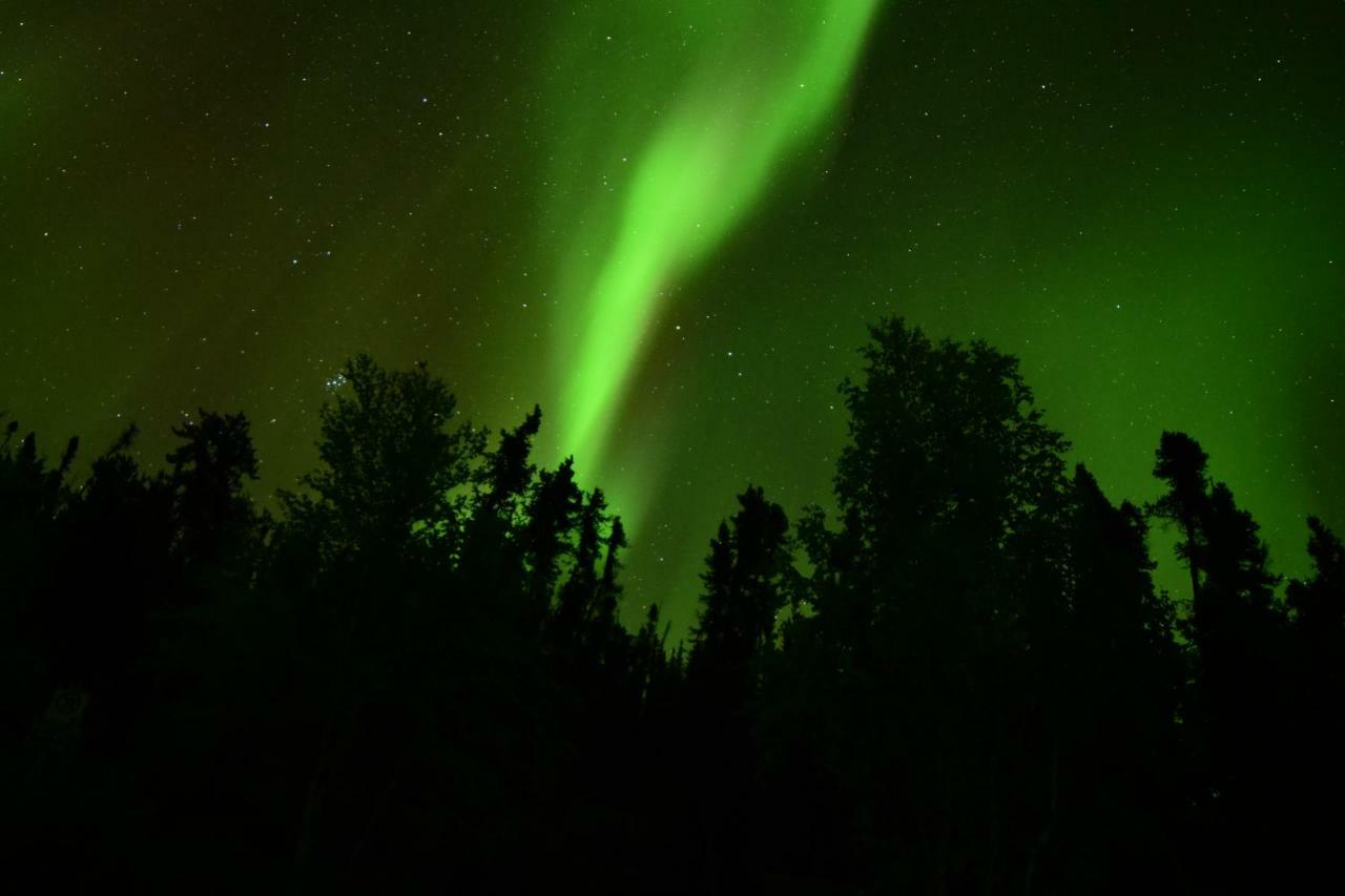Aurora Guest House イエローナイフ エクステリア 写真